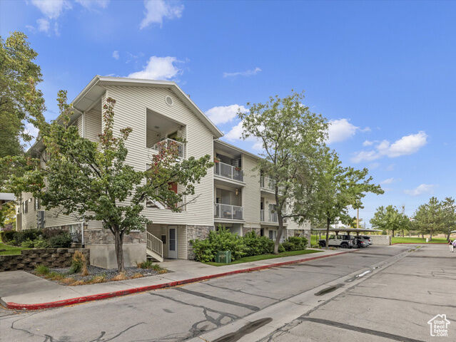 Property Photo:  3847 S Salt River Way 1  UT 84119 