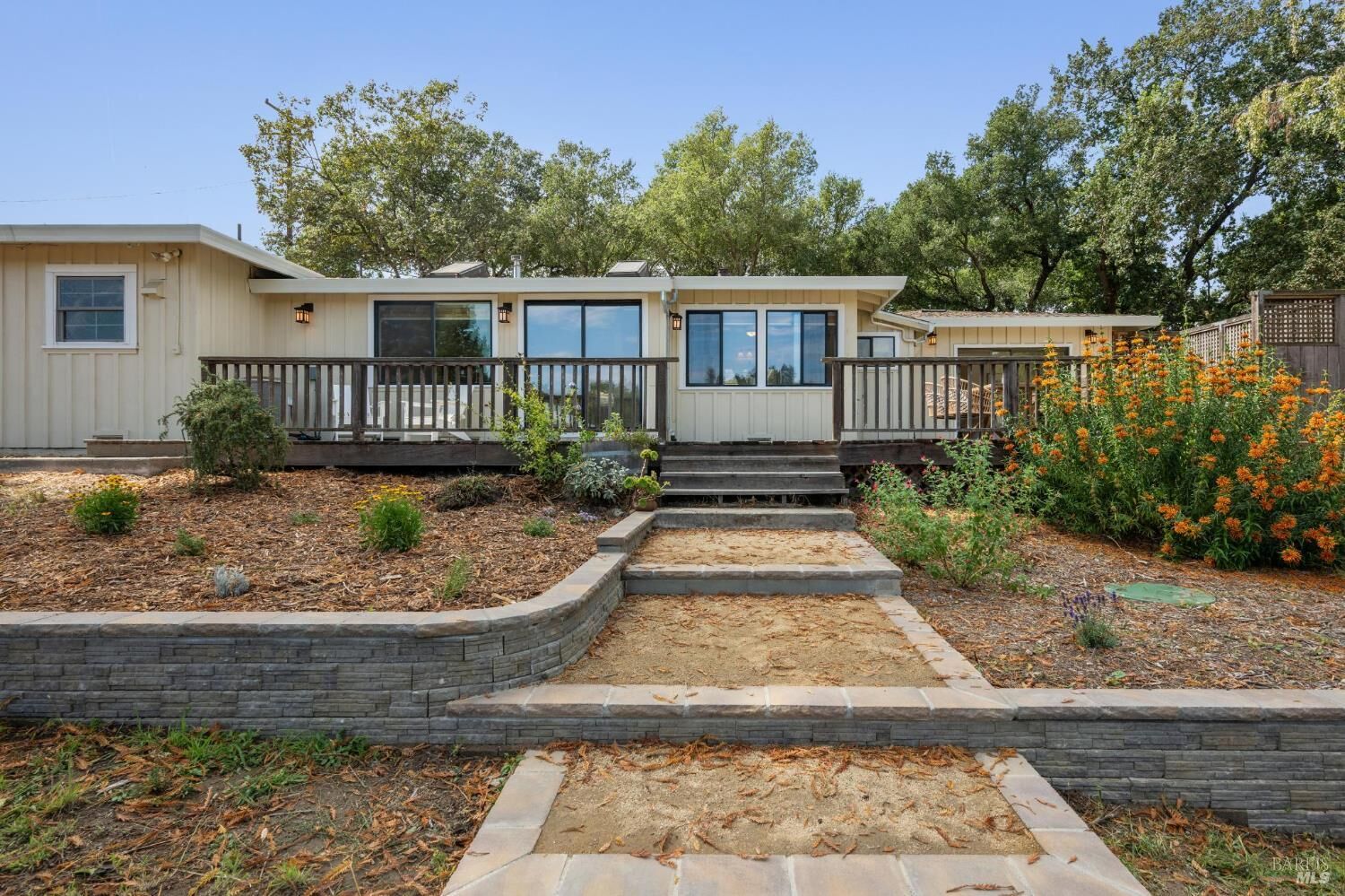 Property Photo:  447 Sparkes Road  CA 95472 