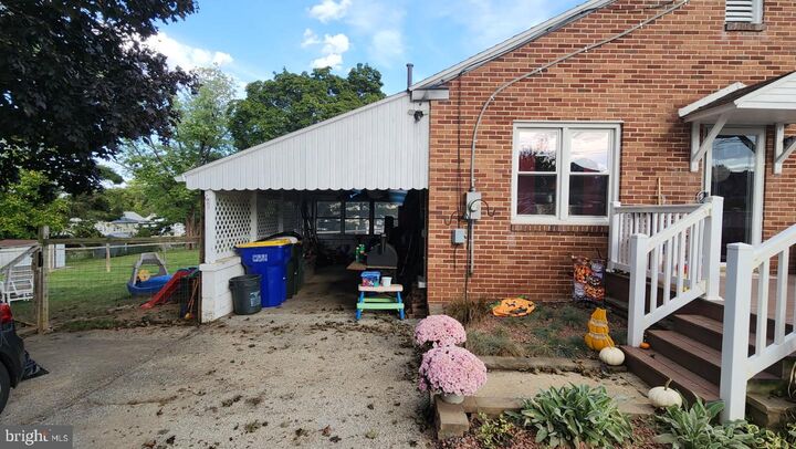 Property Photo:  711 Skyline Drive  PA 17406 