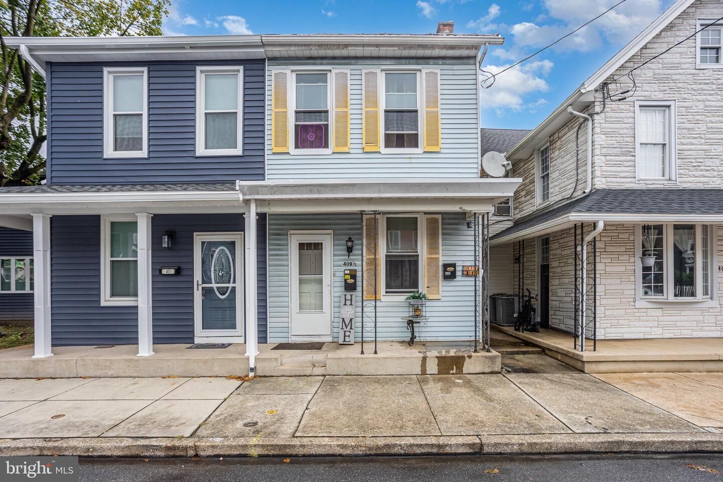 Property Photo:  409 Market Street 1/2  PA 17070 