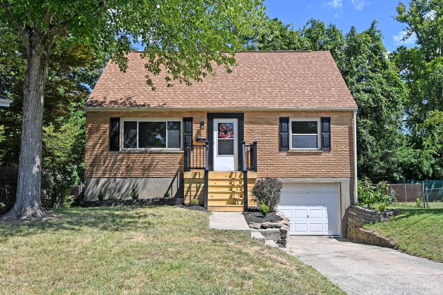 Property Photo: 1301 Voll Road OH 45230