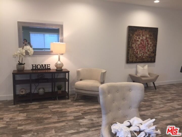 Property Photo: 1445 S Fairfax Ave CA 90019