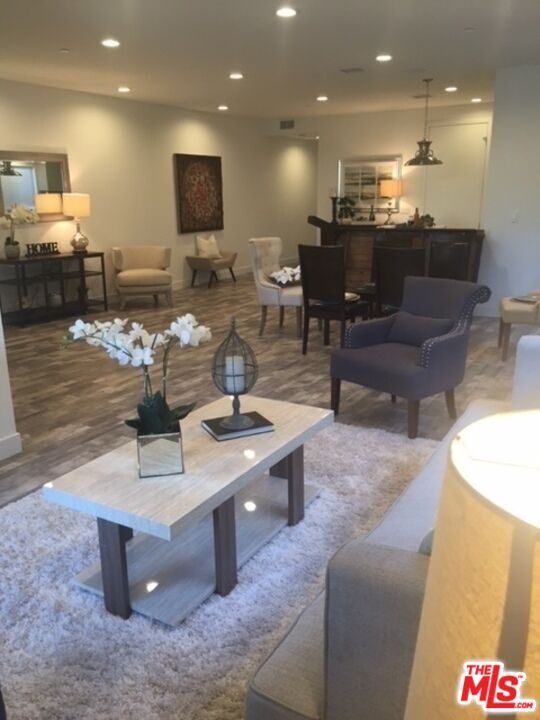 Property Photo:  1445 S Fairfax Ave  CA 90019