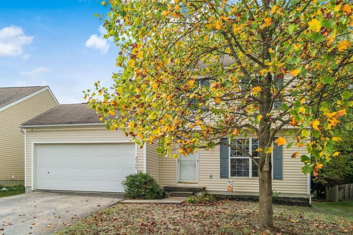 Property Photo:  2365 Creek View Place  OH 43123 