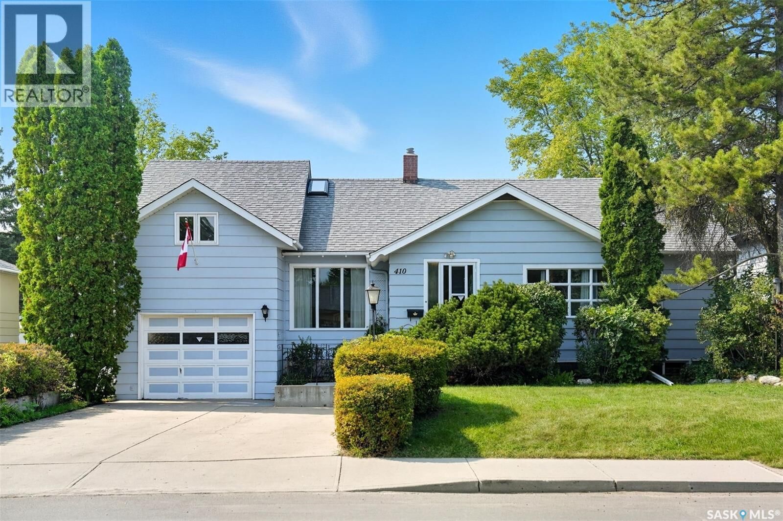 Property Photo:  410 Leslie Avenue  SK S7H 2Z1 