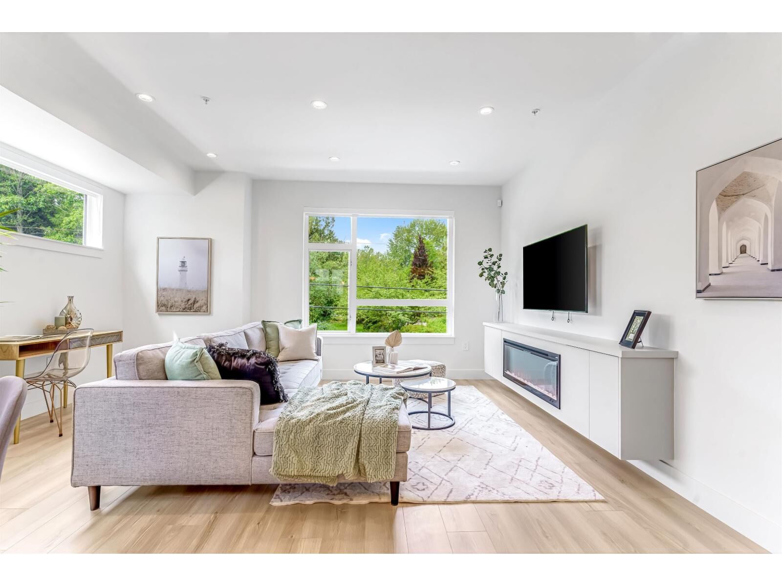 Property Photo:  7946 204 6  BC V2Y 4M9 