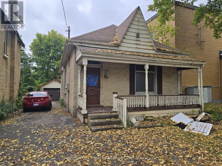 Photo de la propriété:  415 Oxford Street East  ON N5Y 3H5 