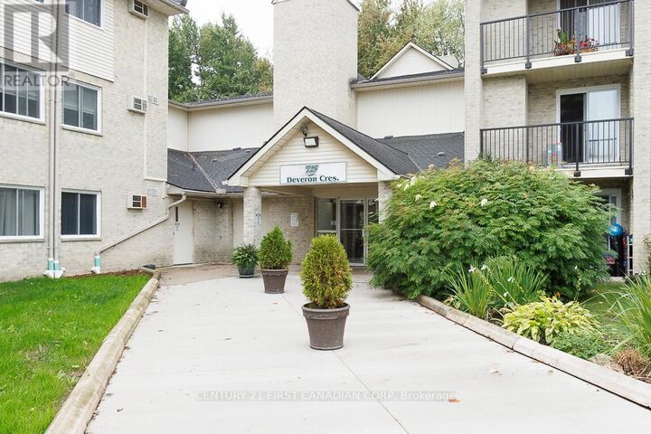 Property Photo:  725 Deveron Crescent 204  ON N5Z 4X3 
