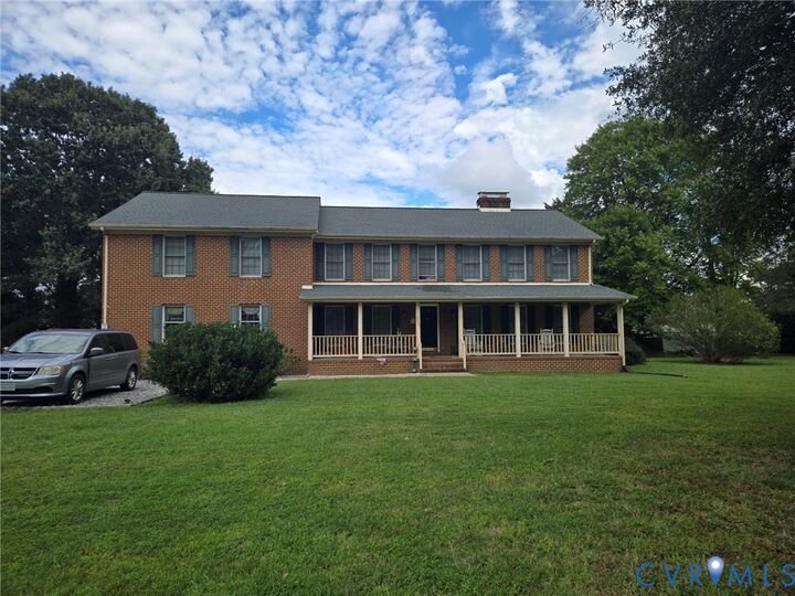 Property Photo:  2660 N Oak Lane  VA 23181 