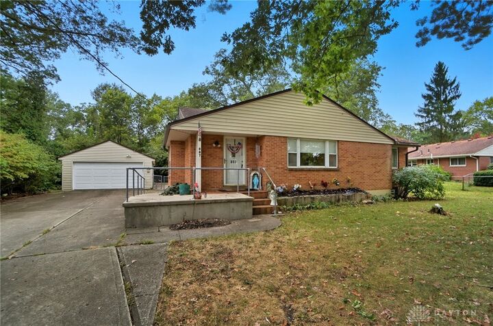 Property Photo:  887 Shady Lane  OH 45434 