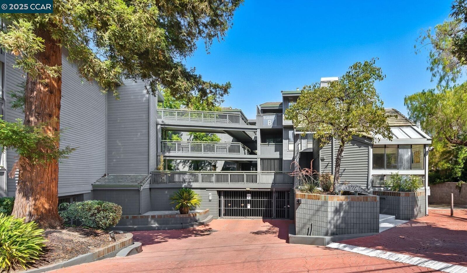 Property Photo:  1696 San Miguel Dr  CA 94596