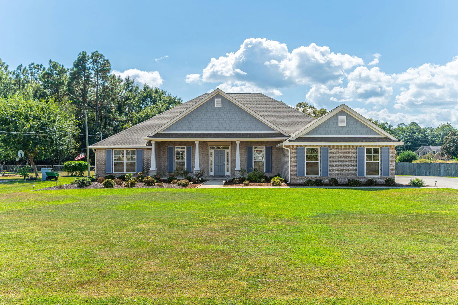 Property Photo:  6125 Quintette Road  FL 32571 