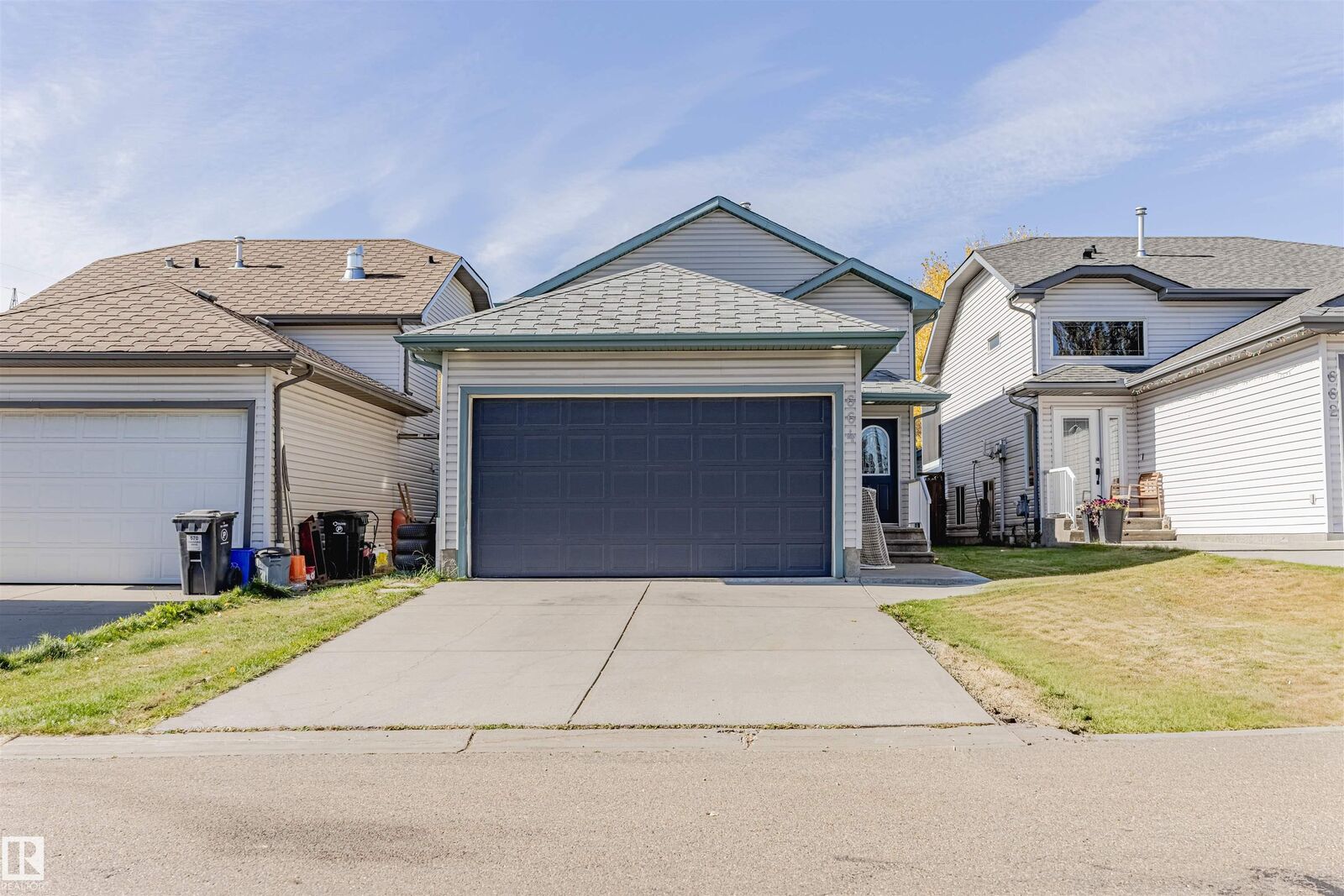 Property Photo:  664 Kananaskis Drive  AB T9G 2G8 