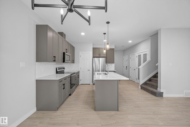 Property Photo:  84 Meadowland Crescent  AB T7X 0A6 