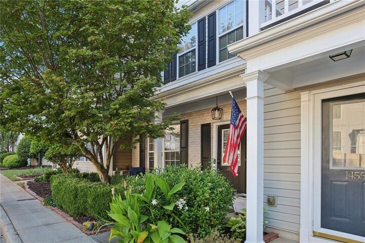 Property Photo:  1465 Kilmington Court  GA 30009 