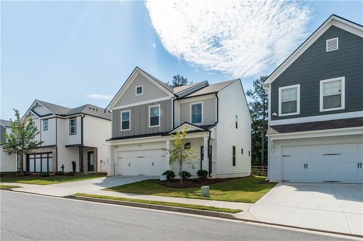 Property Photo:  2785 Aralynn Way  GA 30337 