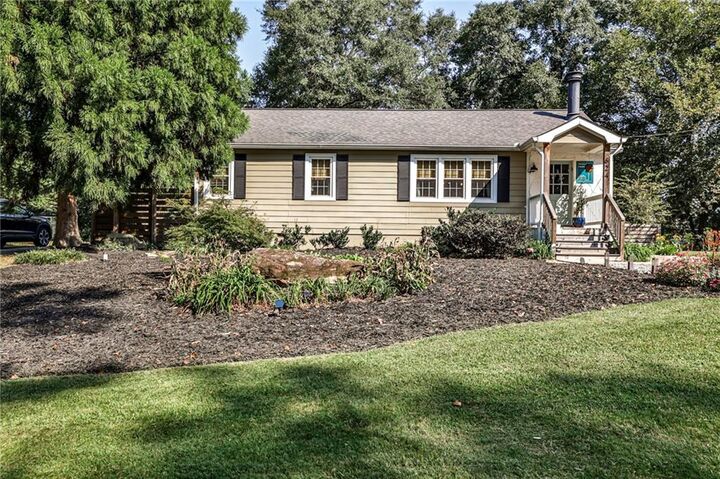 Property Photo: 624 Scott Circle GA 30033