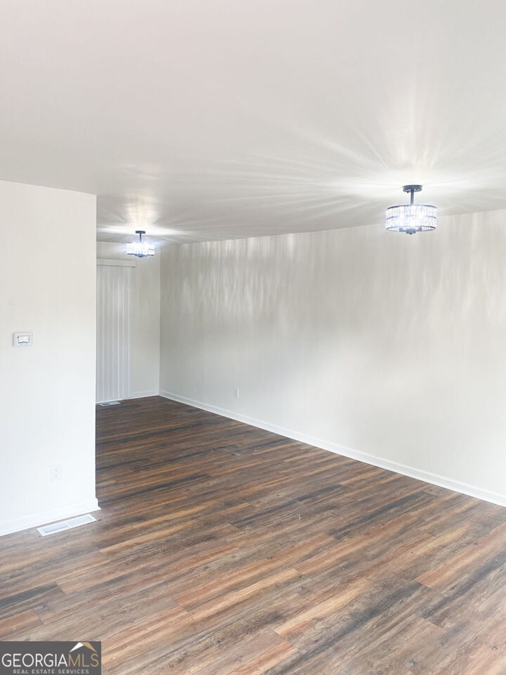 Property Photo: 7010 Oakhill Circle GA 30168