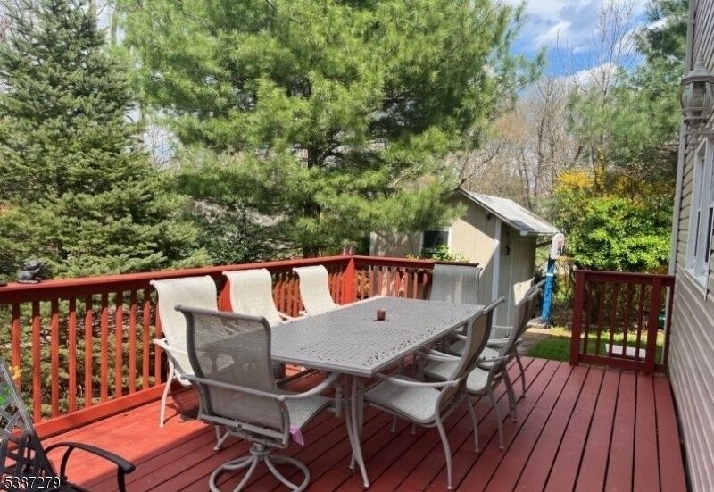Property Photo:  28 1st St 1  NJ 07974 