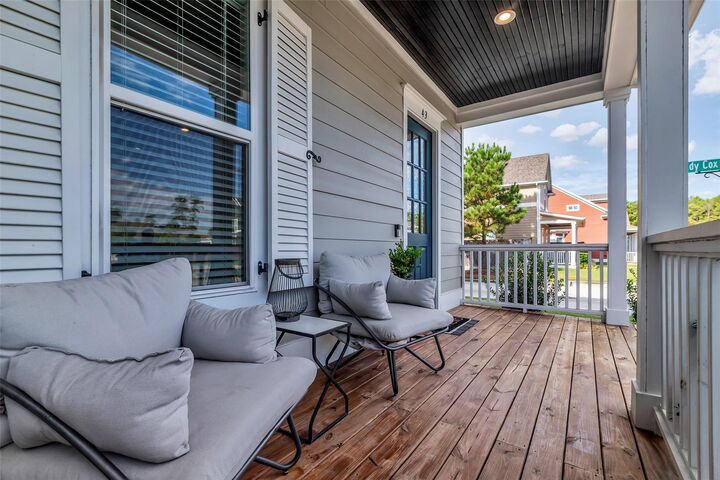Property Photo:  43 Red Harper Drive  TX 77389 