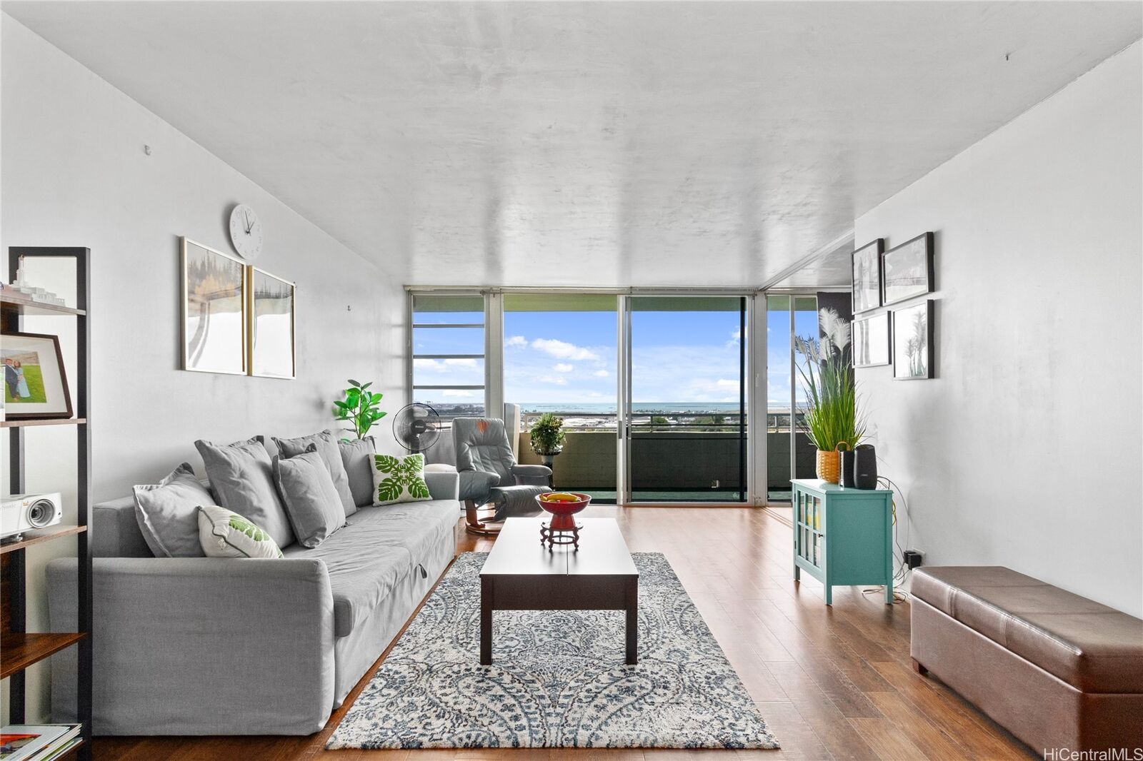 Property Photo:  1015 Ala Napunani Street 802  HI 96818 