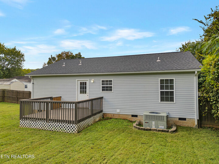 Property Photo: 5406 Tillery Rd TN 37912