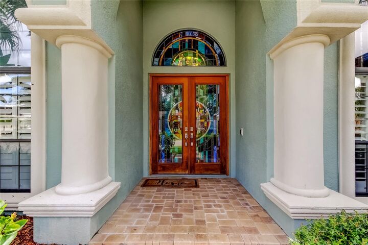 Property Photo:  1503 Lake Polo Drive  FL 33556 