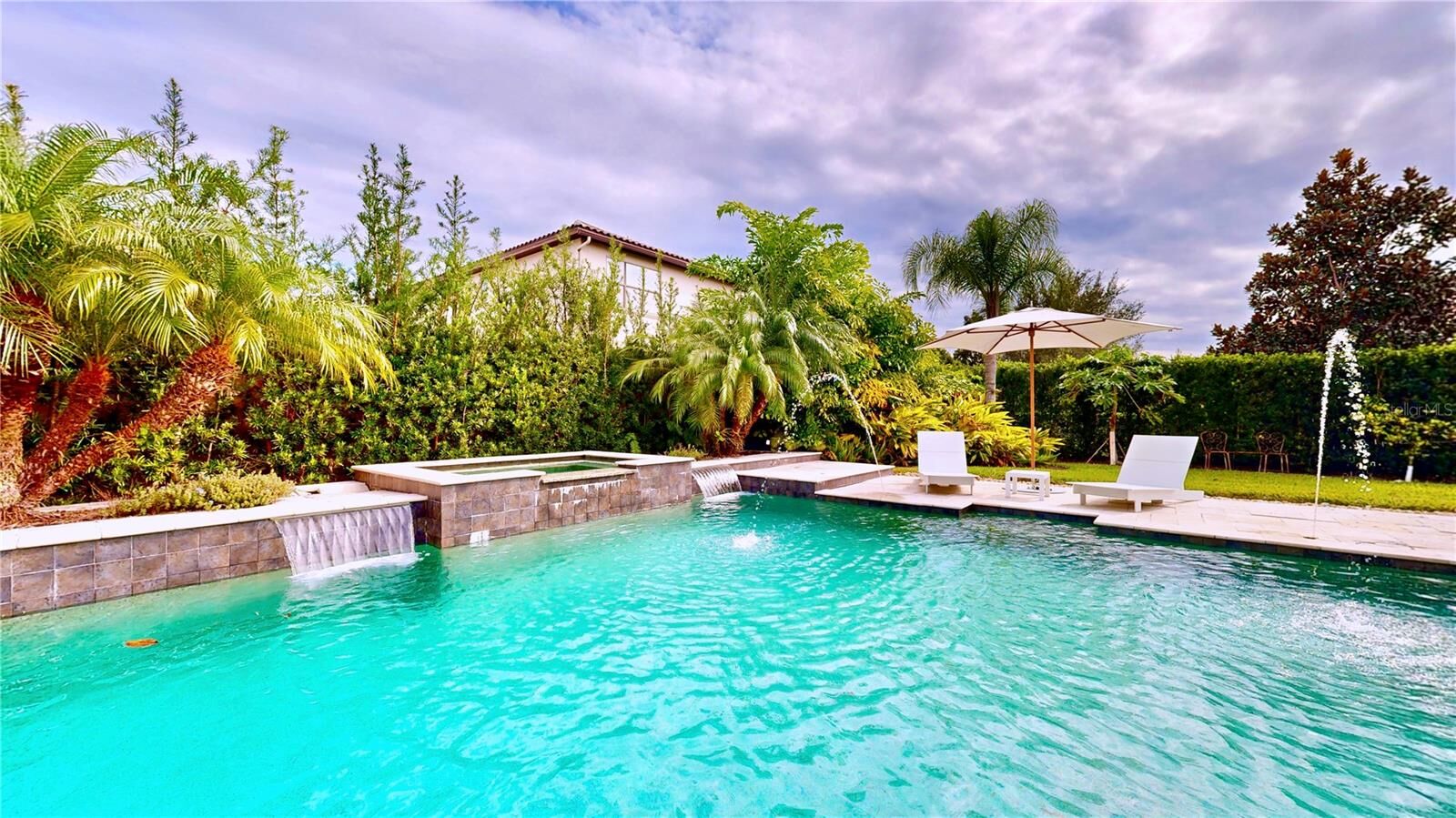 Property Photo: 6219 Tiroco Way FL 34786