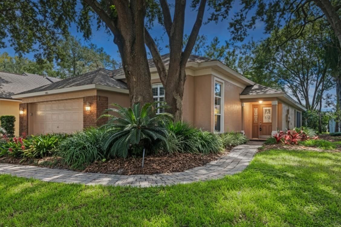 Property Photo:  1433 Whitehall Boulevard  FL 32708
