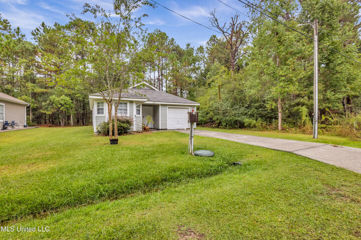 Property Photo:  6122 E Jackson Street  MS 39520 