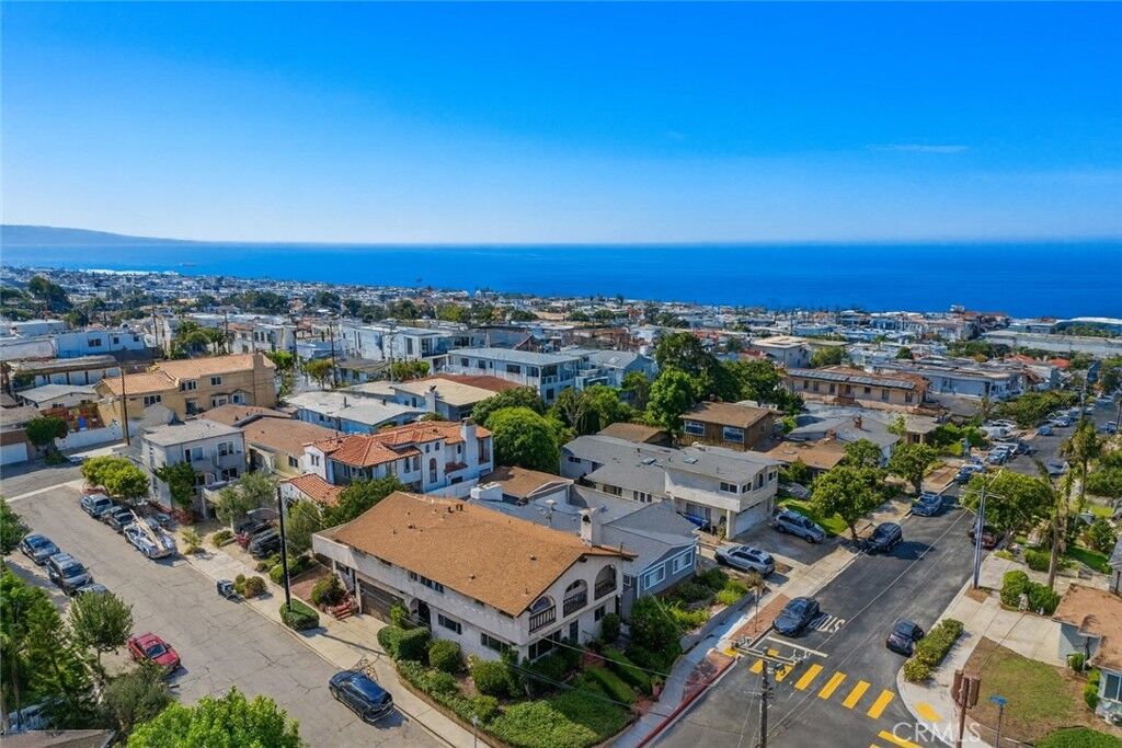 Property Photo:  1315 Church Street  CA 90266 