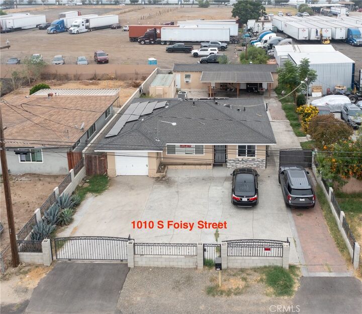 Property Photo: 374 E Norman Road CA 92408