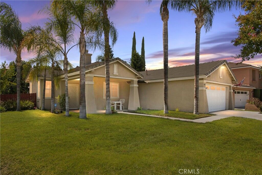 Property Photo:  289 E Manchester  CA 92408