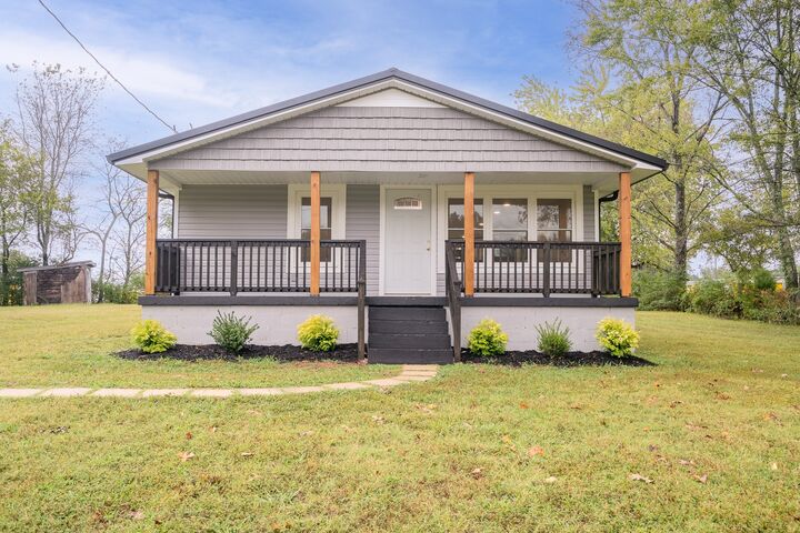 Property Photo: 105 McGee Ln TN 38469