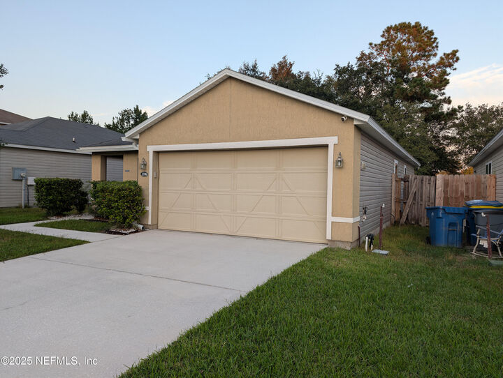 Property Photo:  12106 Alexandra Drive  FL 32218 