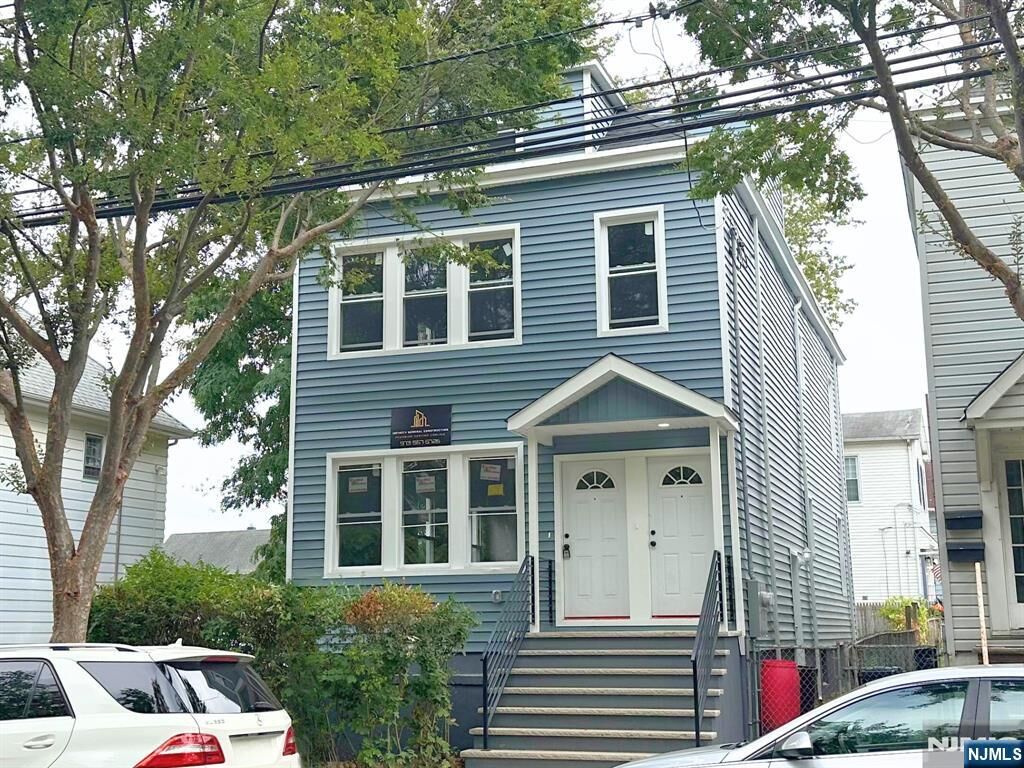 Property Photo:  137 Madeline Avenue 2  NJ 07011 