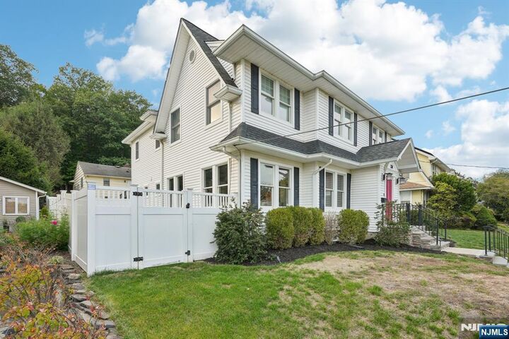 Property Photo:  130 Pasadena Place  NJ 07506 