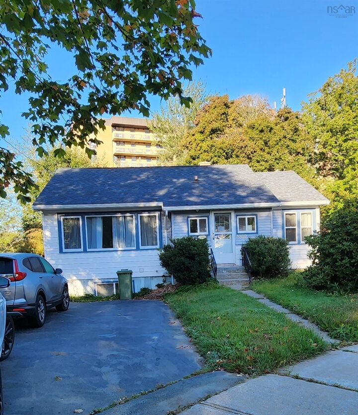 Property Photo:  3360 St. Andrews Avenue  NS B3L 3Y1 