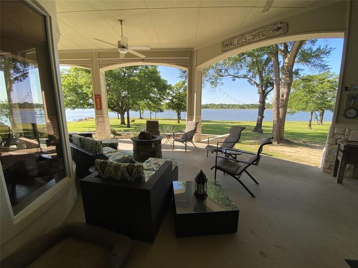 405 Lcr 737  Thornton TX 76687 photo