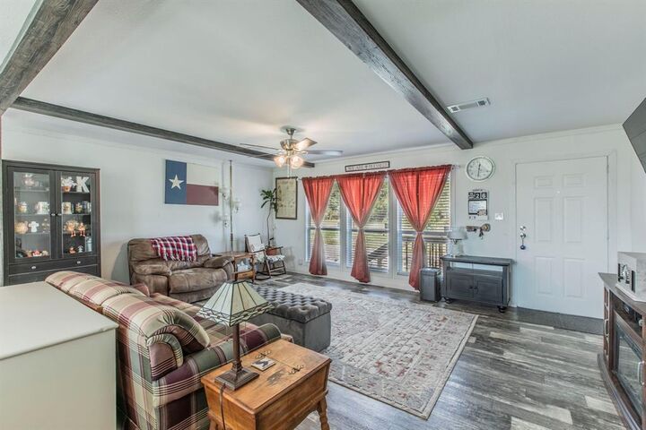 Property Photo:  919 Remington Circle  TX 76557 
