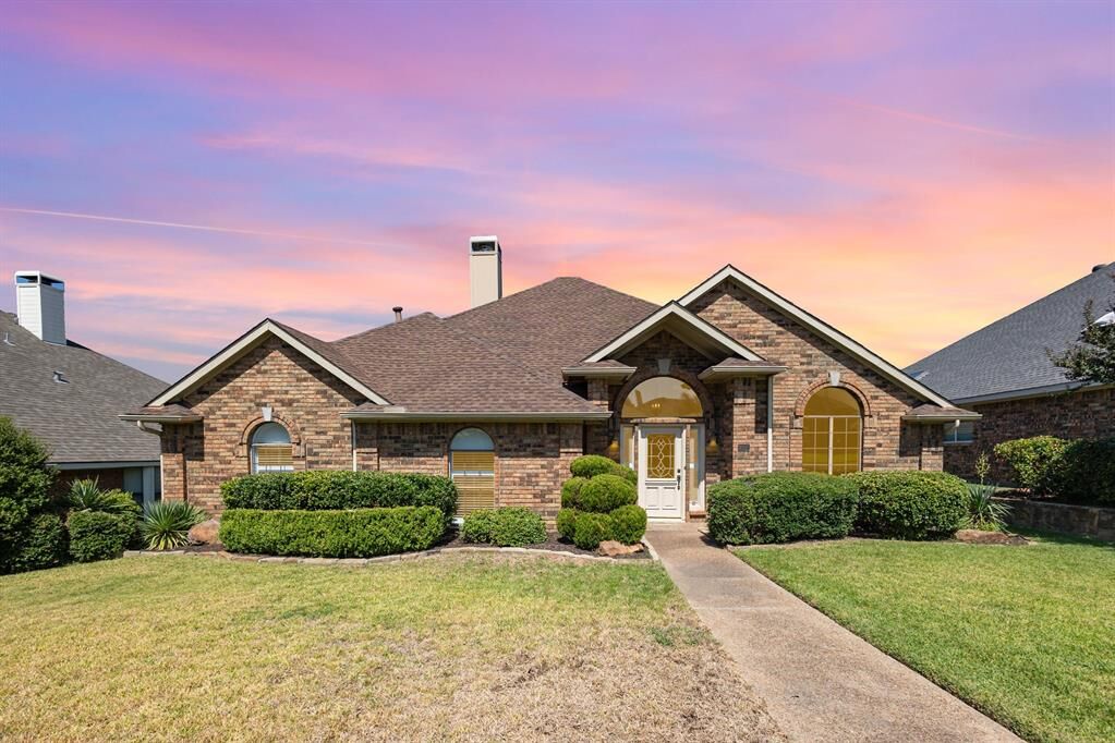 Property Photo: 1307 Ponderosa Pine Lane TX 75007