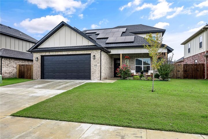 Property Photo: 1050 Mammoth Street AR 72713