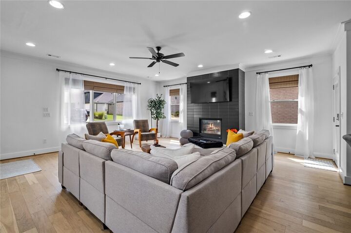 Property Photo: 5218 S Brookmere Street AR 72758