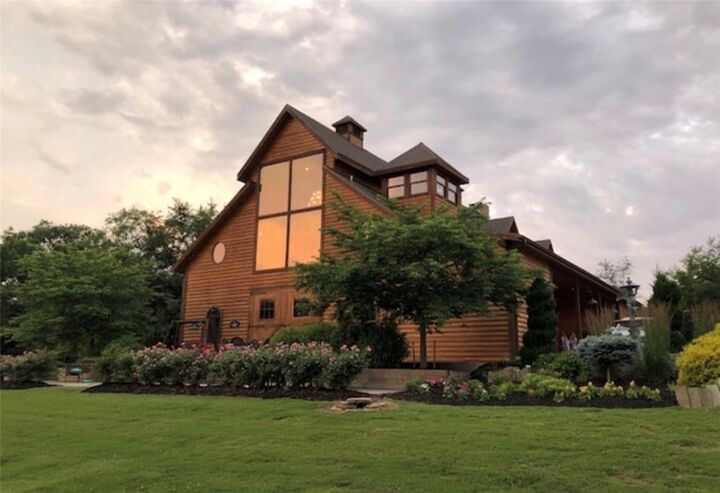 Property Photo: 11054 N Highway 279 AR 72712