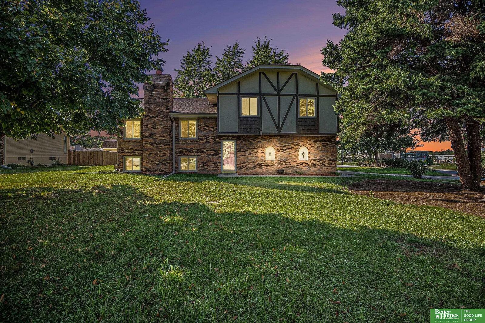 Property Photo:  11761 Raleigh Drive  NE 68164 