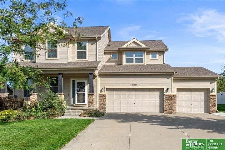 21110 Buchanan Parkway  Gretna NE 68028 photo