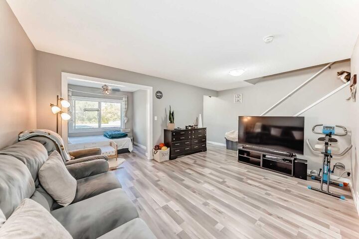 Property Photo:  4611 50 Street  AB T4N 2C2