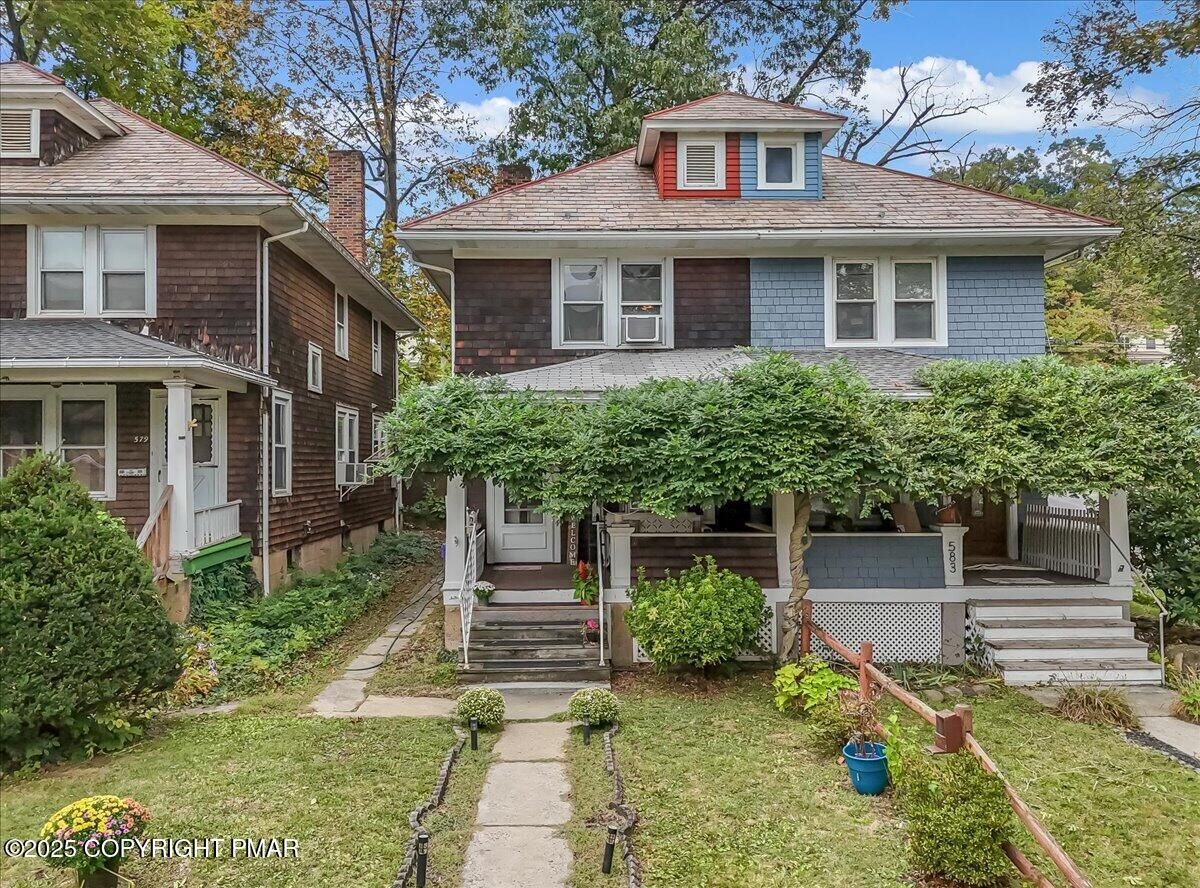 Property Photo:  581 Lafayette Avenue  PA 18071 