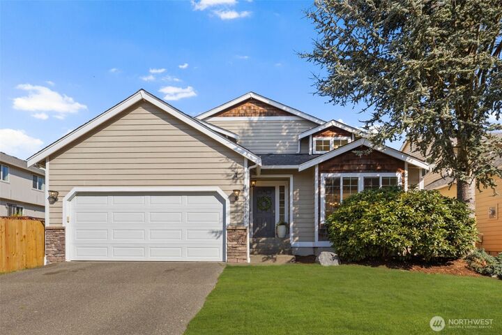 27214  212th Ave SE  Maple Valley WA 98038 photo