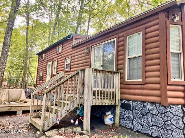 Property Photo: 66 Blue Aspen Drive PA 18337